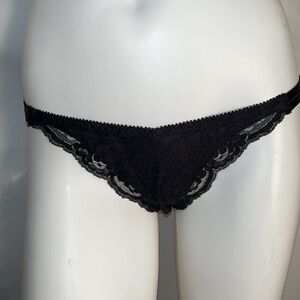Bestform black nylon stretch lace v-front panty M
